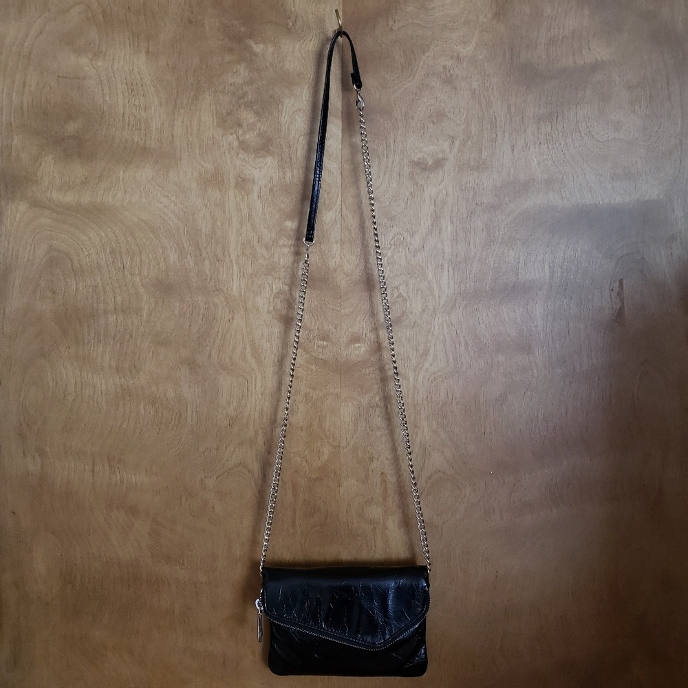 Black Adjustable Crossbody